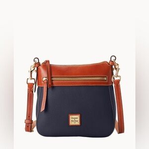 NWT never used Dooney & Bourke Navy and Brown Leather Pebbled Crossbody